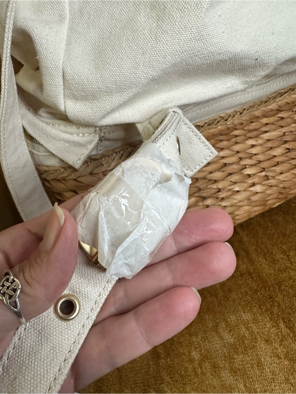 l*space White Road Trippin Backpack Tote with Woven Straw Base Cooler NWOT - Picture 13 of 16